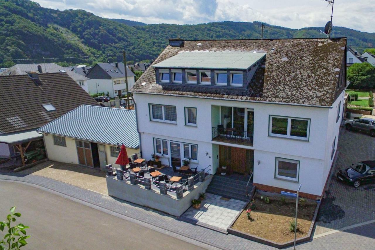 克罗夫 Weingut Gerd Muellers酒店 外观 照片